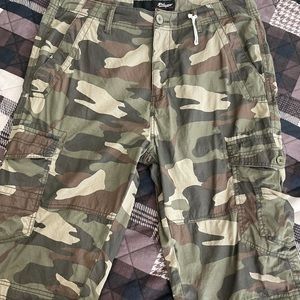 Mens cargo shorts